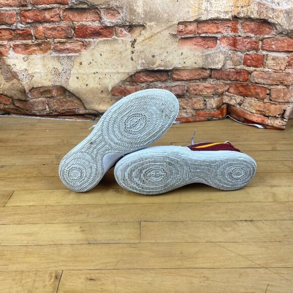 Nike Kyrie 1 Low Basketball Shoes Maroon/Red Size 13 - Picture 9 of 10